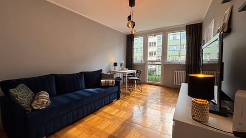 Communal lounge/ TV room, Seating area, Evening entertainment