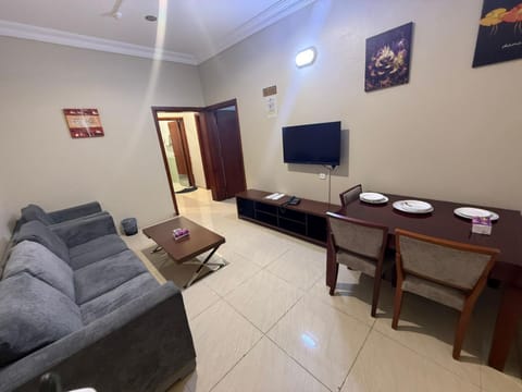 TV and multimedia, Seating area