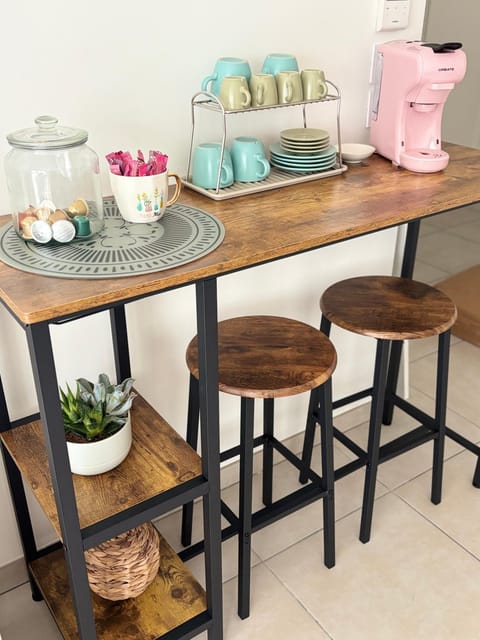 Côté Parc - appart cosy, terrasse, parking & au pied du métro à Lyon Apartment in Lyon