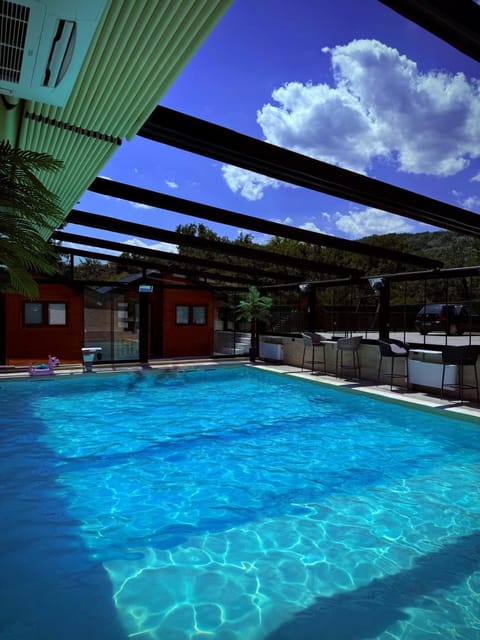 Swimming pool, Swimming pool