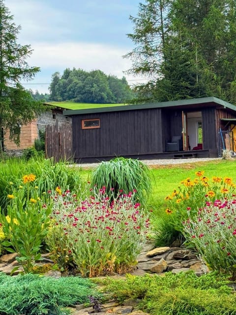 Property building, Garden, Garden view