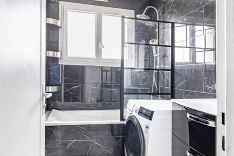 Chambre lumineuse et cosy, bord de marne, proche Paris Vacation rental in Île-de-France