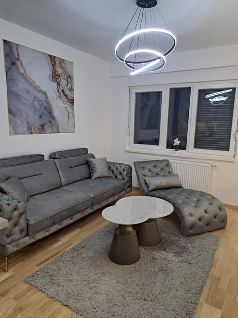 Apartman So Chic kod Kastela Apartment in Federation of Bosnia and Herzegovina