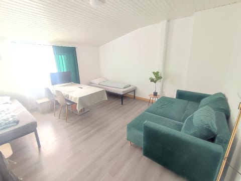 Bright and Spacious Apartment in Wiesbaden City Center Apartment in Wiesbaden