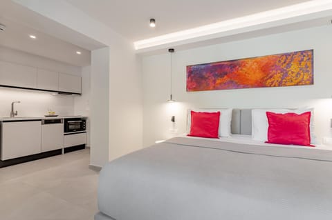 Kitchen or kitchenette, Bedroom