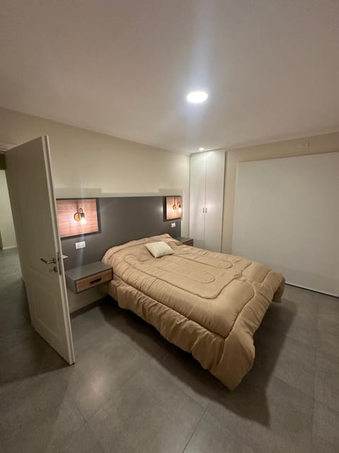 Bed, Photo of the whole room, wardrobe