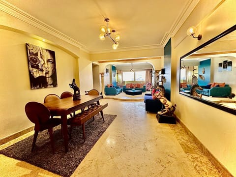 Living room, Seating area, Dining area