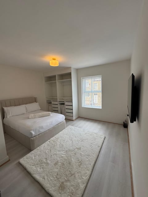 The Beige House House in Dewsbury