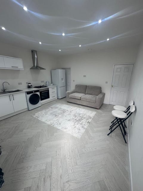 The Beige House House in Dewsbury