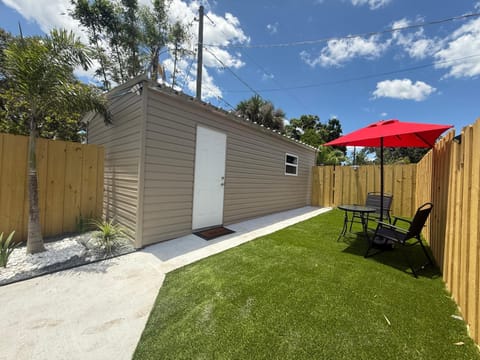 Bienes House Apartment in Brandon