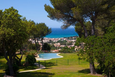 Pool view, Swimming pool