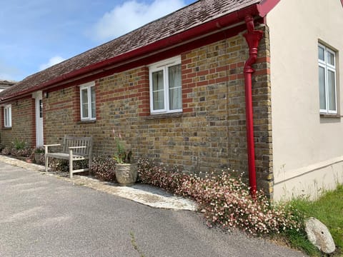 Property building, Spring