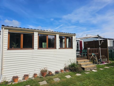 Entre Terre et Mer Campground/ 
RV Resort in Criel-sur-Mer