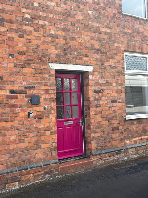 2 Newcastle Street Vacation rental in Crewe