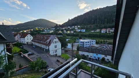 Day, Neighbourhood, Natural landscape, City view, Mountain view