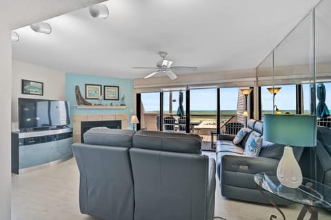 51 Beach Rd House in Siesta Beach