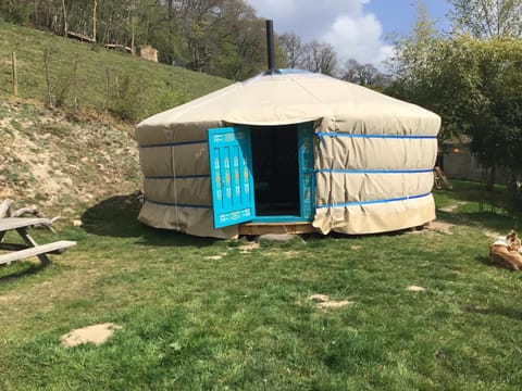 Yourte Morvan Insolite Luxury tent in Bourgogne-Franche-Comté