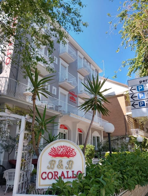 Property building, Property logo or sign, Street view