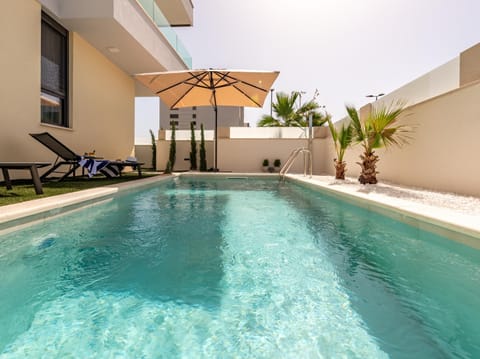 Patio, Day, Pool view, Swimming pool, Swimming pool, sunbed