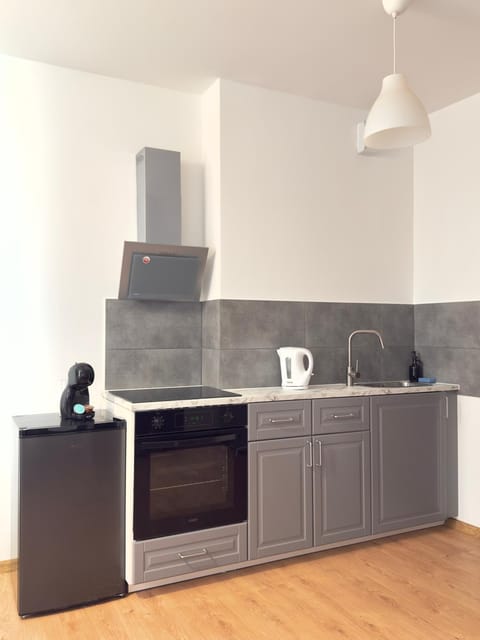 Kitchen or kitchenette, oven, stove, kitchen