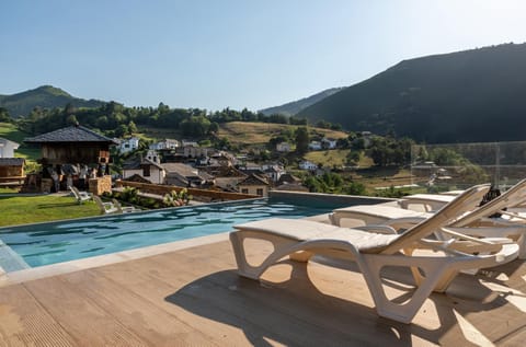 Nearby landmark, Natural landscape, Pool view, Swimming pool
