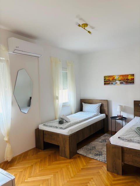 Apartment Oak Nest Apartment in Mostar