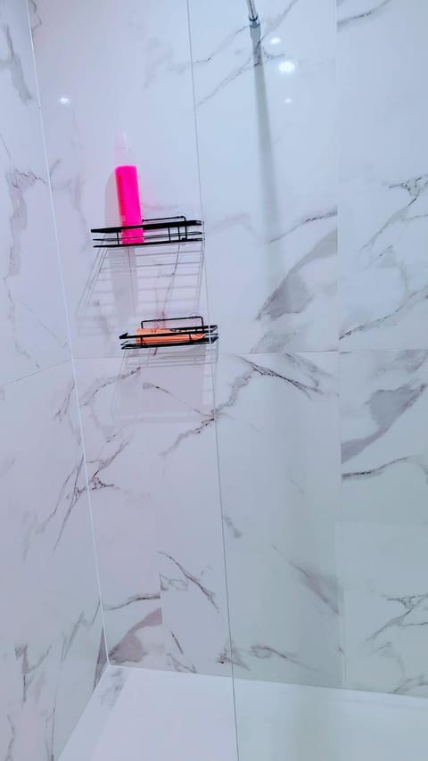 Des studio idéal pour les professionnels Tramway à 1 min Paris centre à 25 min Apartment in Île-de-France