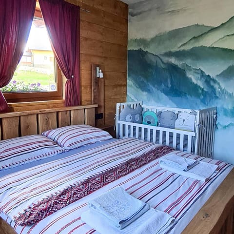 Bed, Photo of the whole room, Bedroom, Mountain view, cot