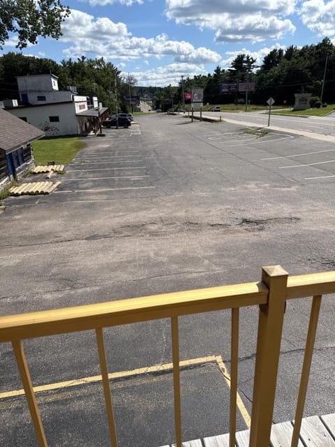 Neighbourhood, Street view