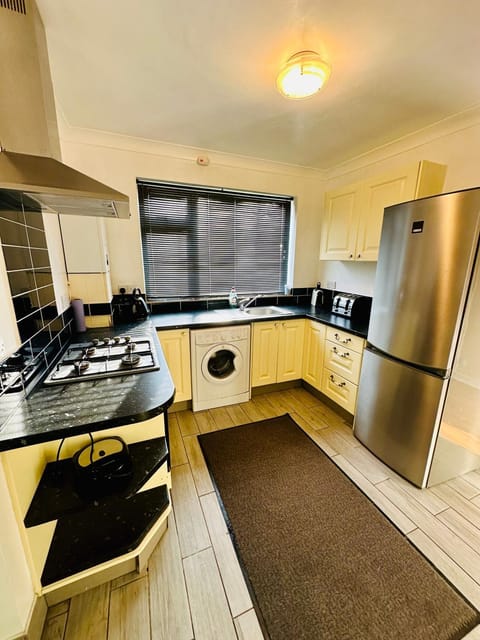 Access Beach house Apartment in Bournemouth