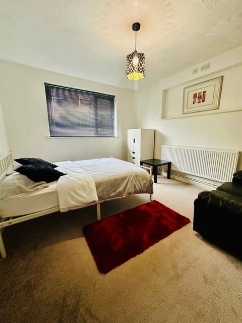 Access Beach house Apartment in Bournemouth