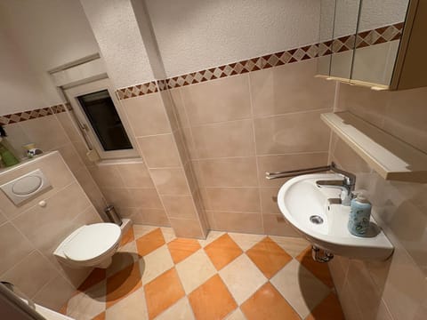 Kamali's Home & Stay - Fühl dich wie zuhause in Elversberg Apartment in Saarland, 66, Germany