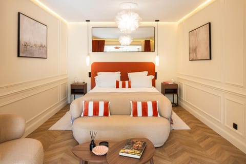 Hausman Suites - Appart Hotel Apartment in Caluire-et-Cuire