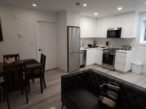 Living room, Dining area, kitchen