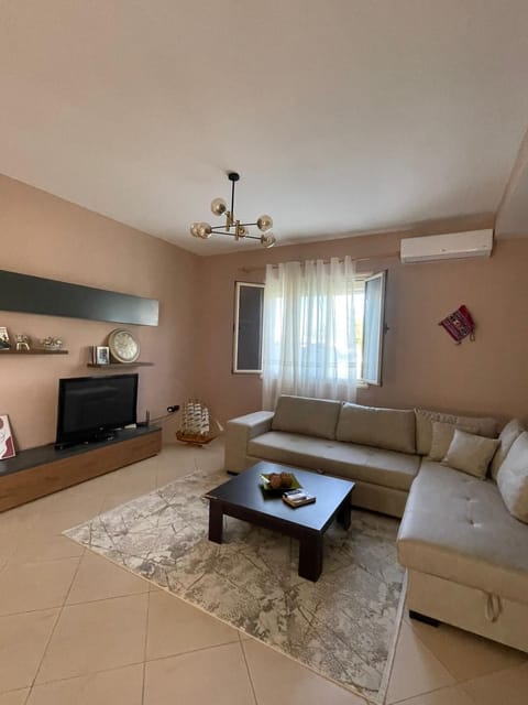 Luna Stay Bed and Breakfast in Vlorë