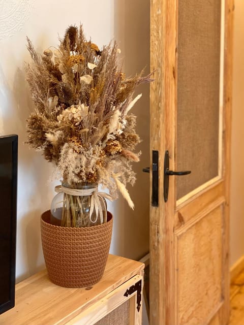 Decorative detail