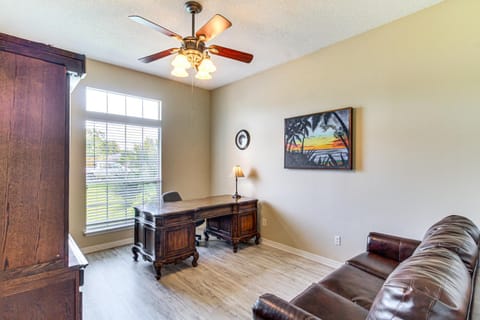 Outdoor Oasis Group Getaway in Pensacola! House in Alabama