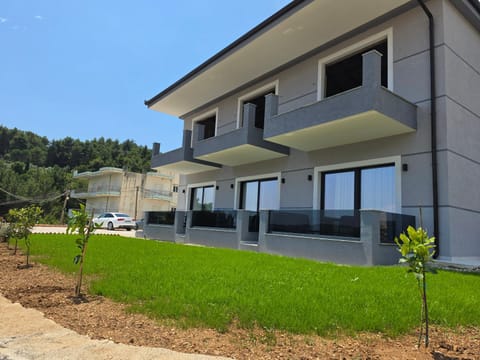 Property building, Garden view