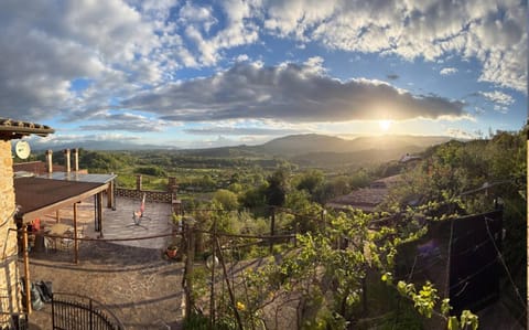 View (from property/room), Balcony/Terrace, Mountain view, Sunset