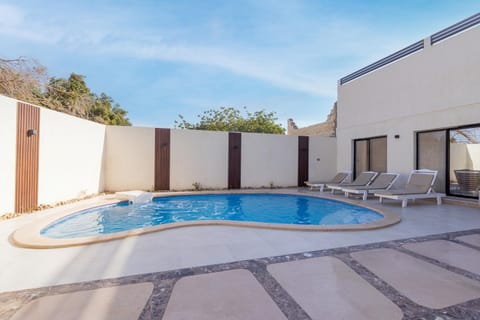 Garden, Balcony/Terrace, Swimming pool