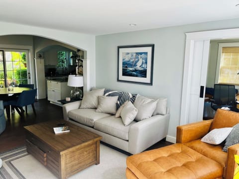 Living room, Decorative detail