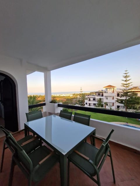 Patio, View (from property/room), Balcony/Terrace, Dining area