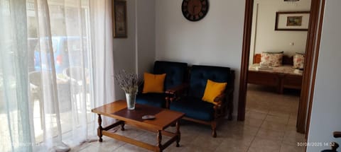 Serene Vintage Apartment in Halkidiki