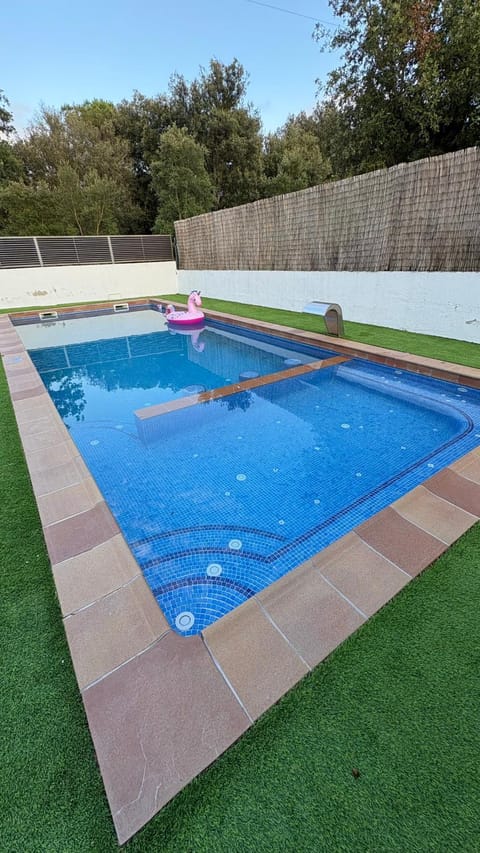 Garden, Hot Tub, Balcony/Terrace, Swimming pool, Swimming pool