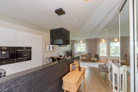 Kitchen or kitchenette, Photo of the whole room