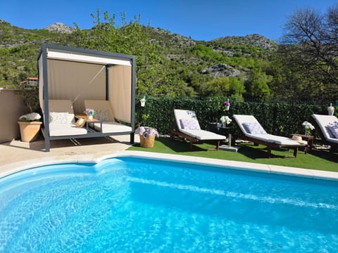 Patio, Spring, Natural landscape, Mountain view, Pool view, Swimming pool, sunbed