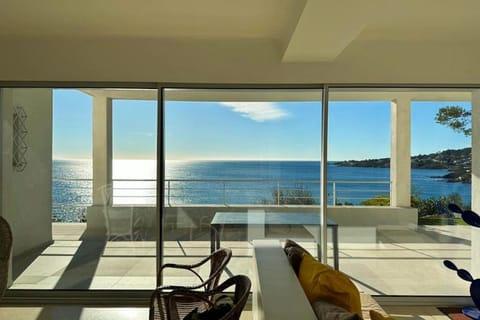 Beautiful house with pool terraces and garden House in Roquebrune-sur-Argens