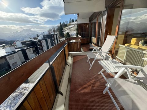 Dents du Midi A11 Apartment in Haute-Savoie