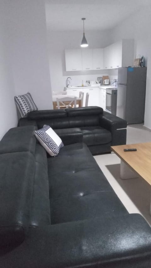 Paros, Aliki Apartment in Paros, Greece