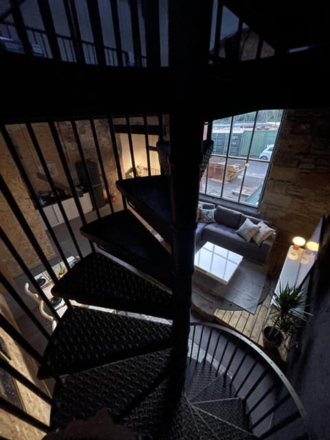 Hidden Wellhouse Apartment in Edinburgh